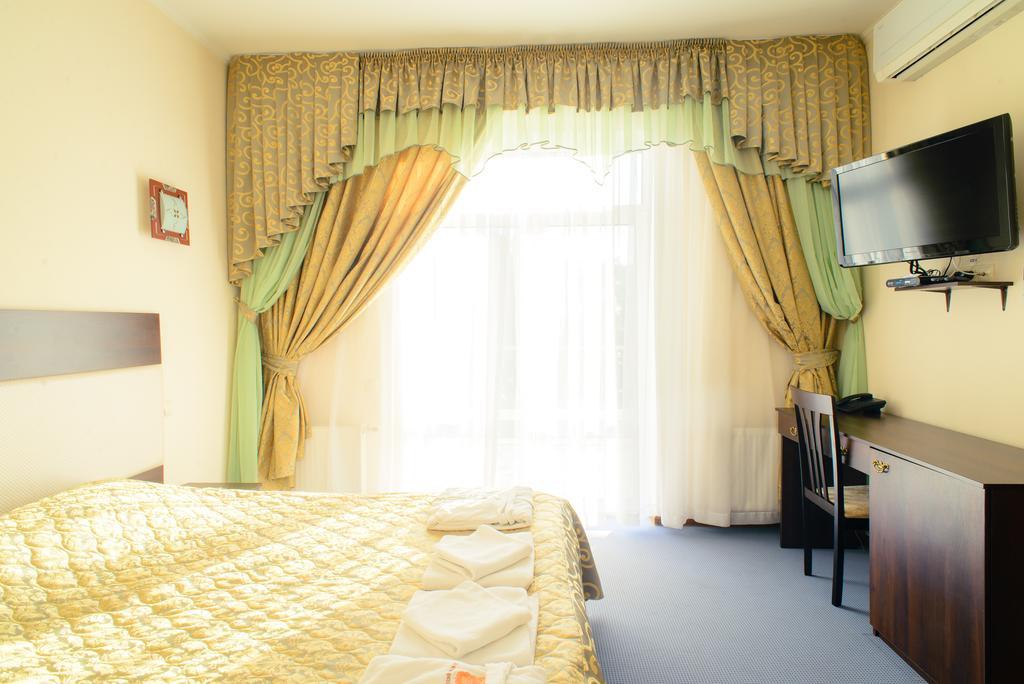 Petrovskyi Brovar Browary Zimmer foto